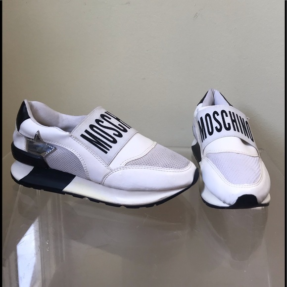 Love Moschino Shoes - Love MOSCHINO Sneakers Leather Star Slip On Logo